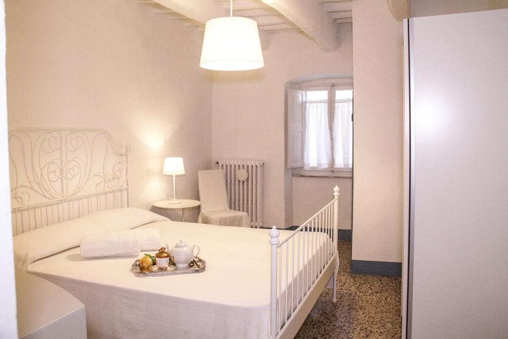 Apartament Abitare Il Borgo Piazza Del Popolo Castagneto Carducci Zewnętrze zdjęcie