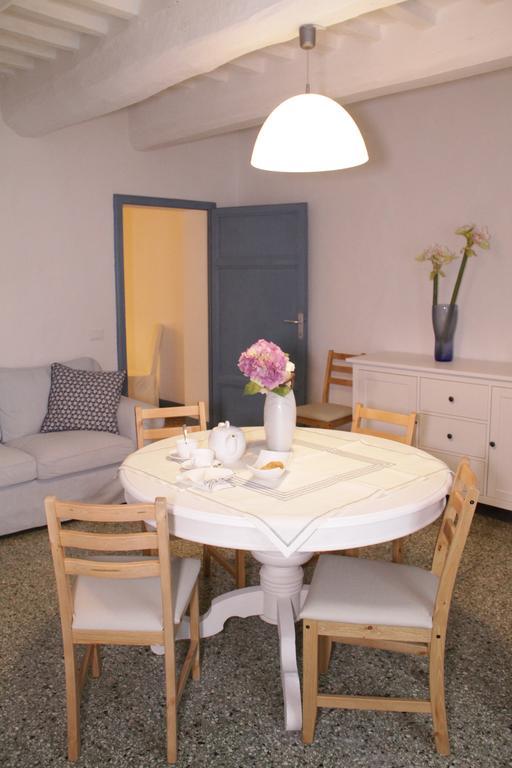 Apartament Abitare Il Borgo Piazza Del Popolo Castagneto Carducci Zewnętrze zdjęcie